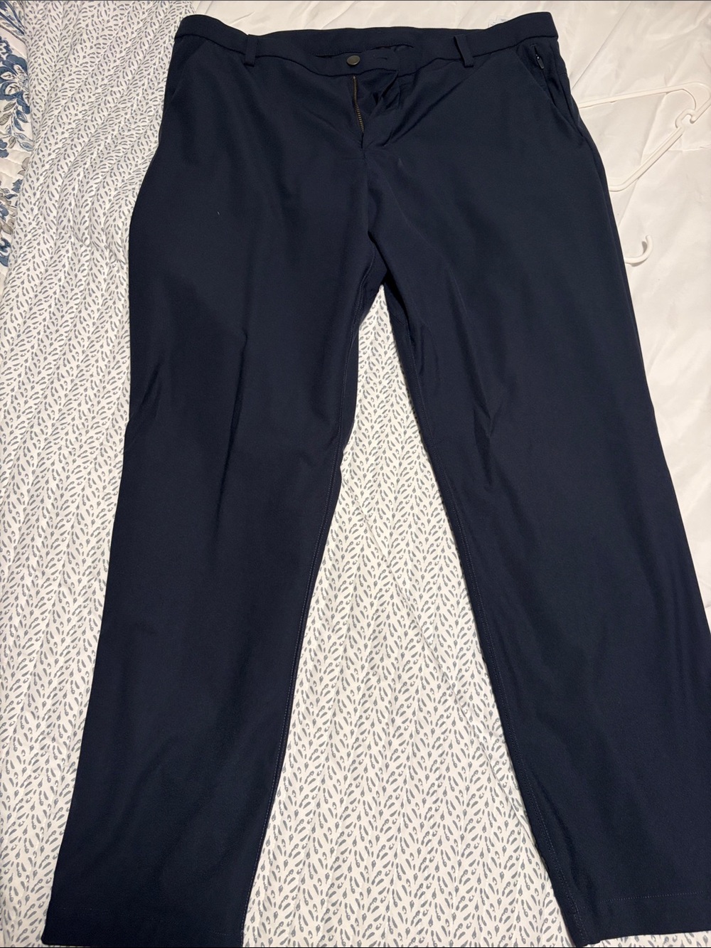 Kirkland Signature Men's Dark Navy Stretch Dress Pants 38x30